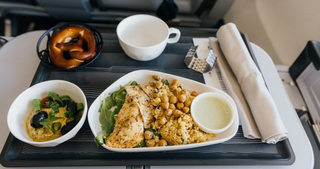 Ordering food on the plane? Here's what you should and shouldn't eat on flight