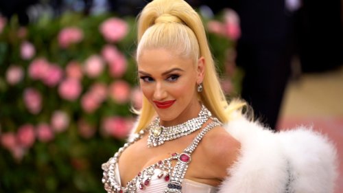 Gwen Stefani: A Journey from Pop Princess to Fashion Icon, Unveiling Her Enduring Brilliance.