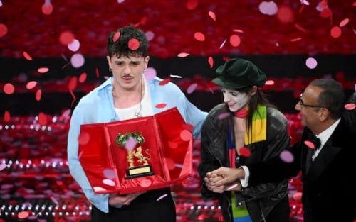 Il vincitore del Festival di Sanremo 2025 è Olly