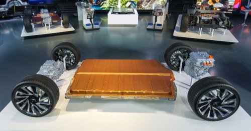 How The GM Ultium Compares To A Tesla Battery