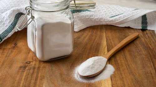 15 Amazing Uses for Baking Soda, Plus 4 Other Products with Incredible Uses