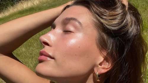 Les tendances beauté à adopter d’urgence : du face taping aux yummy nails