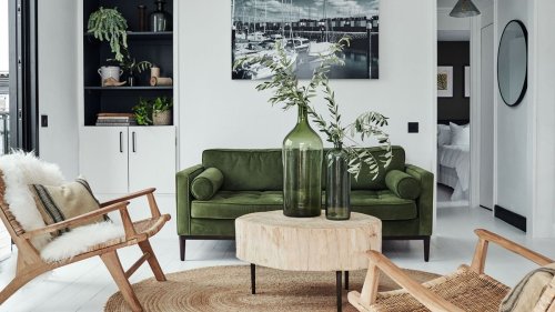 Coastal decor tips for a contemporary seaside feel