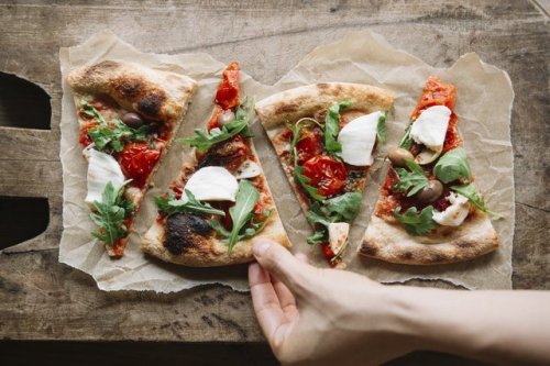 29 Healthier Pizza Recipes to Make at Home