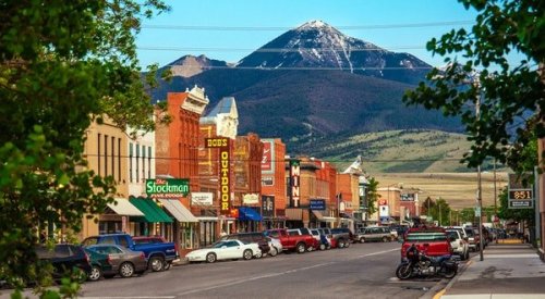 The Best Small Towns in the U.S. to Visit