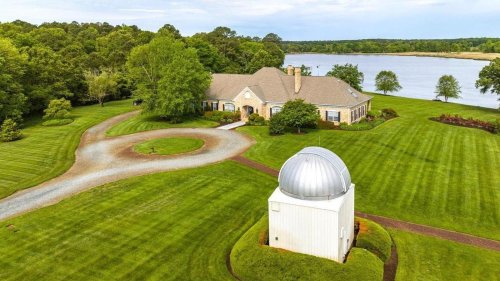 These Homes For Sale Have Private Observatories, Just In Time For The Eclipse