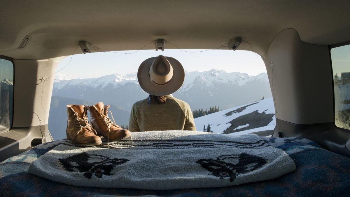 Your ultimate guide to magical winter hikes