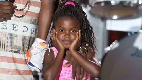 Kevin Hart S Oldest Daughter Has Grown Up To Be Gorgeous Flipboard Kevin Hart S Oldest Daughter Has Grown Up To Be Gorgeous Flipboard