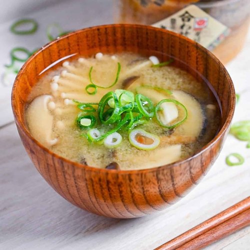 8 Comforting Japanese Miso Soup Recipes to Try This Week
