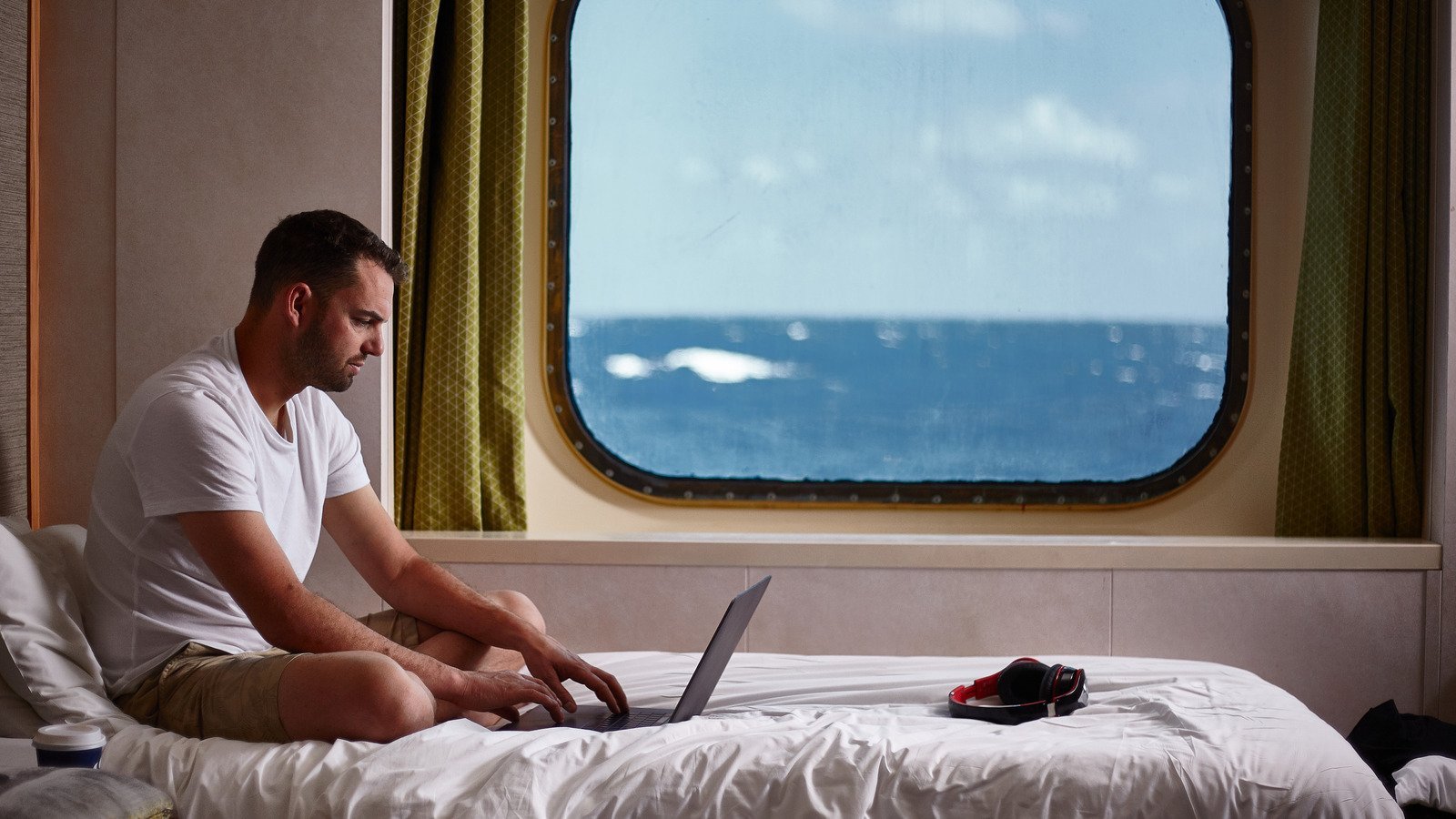 The Cabins You Should Think Twice About Booking Before Your Next Cruise