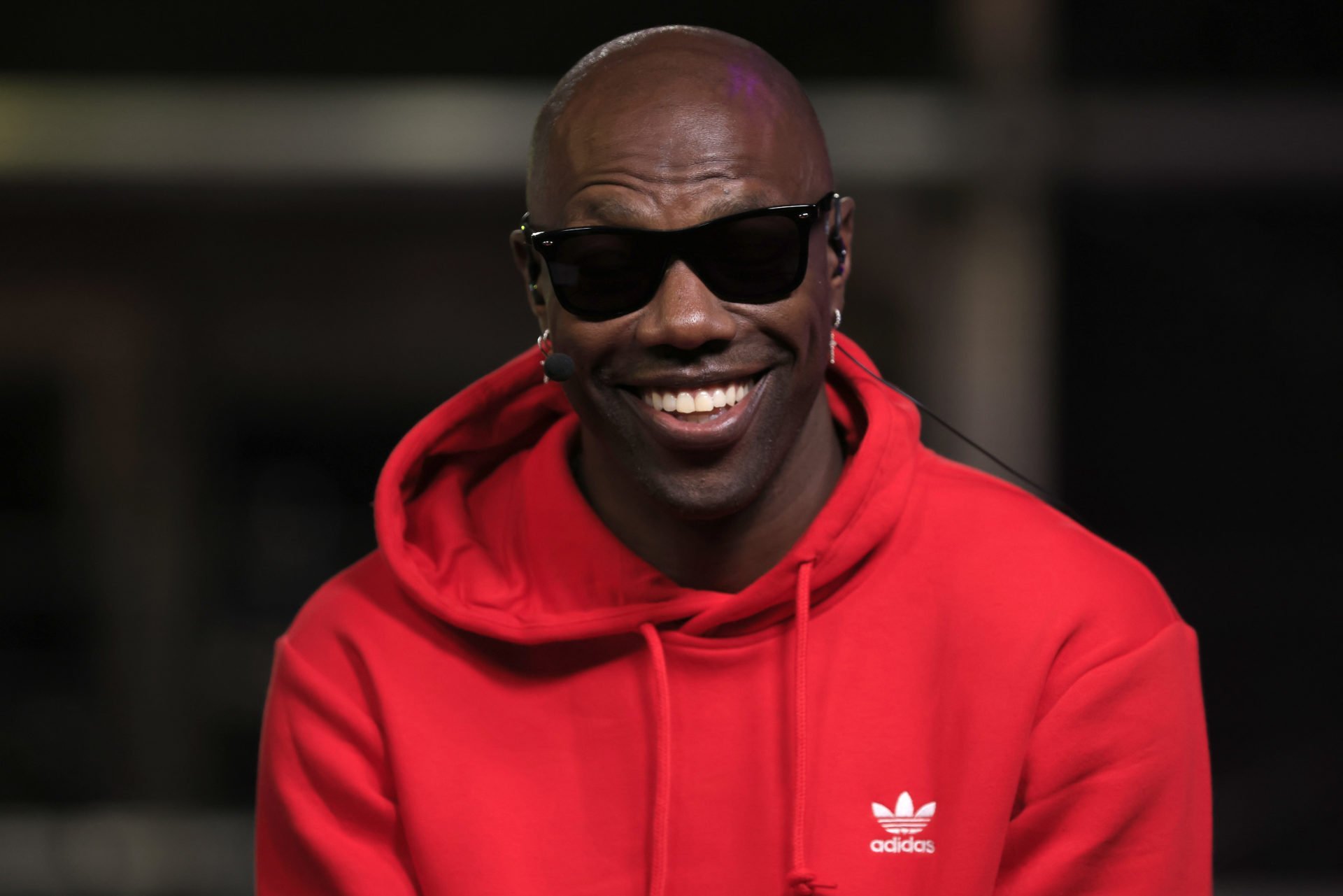 WATCH NFL legend and Gonzaga fan gets hyped during Sweet Sixteen game