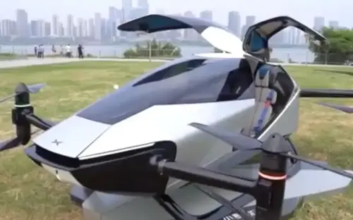 Watch as the world’s first flying car the Xpeng X2 completes cross-river flight