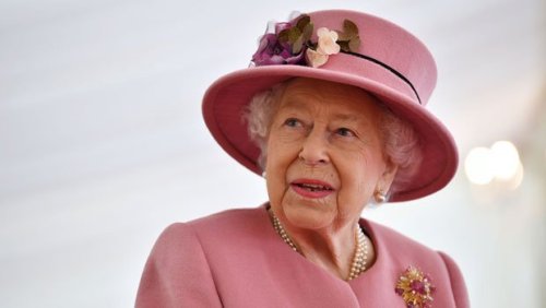 Queen Elizabeth's Passing: Everything To Know