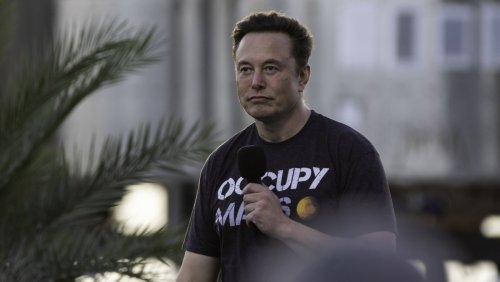 Musk Reportedly Fired Twitter's Top Execs 'For Cause'  
