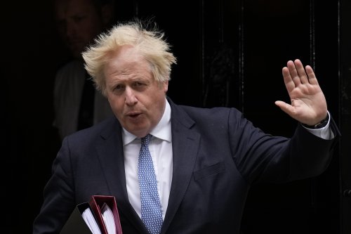 Boris Johnson says Putin said he could hit him with missile