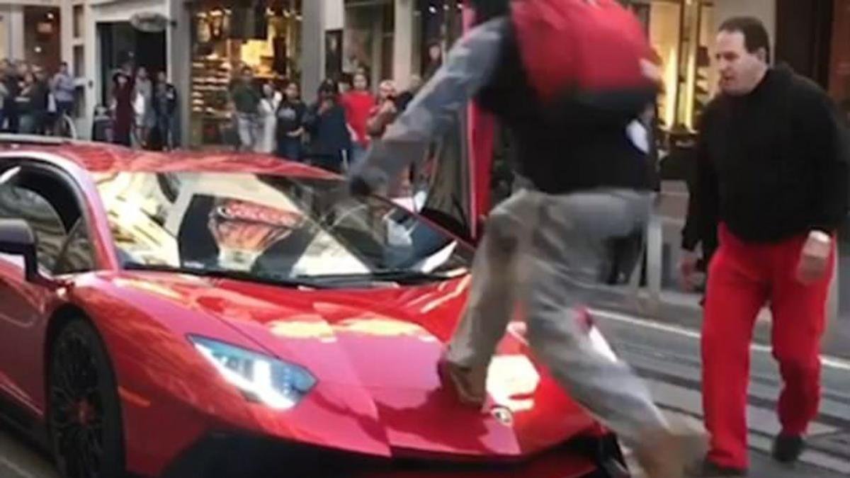 Watch - Idiots destroying their $350,000 Lamborghini Aventador's.