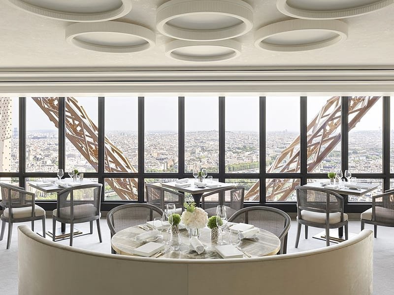 THE MOST LUXURIOUS RESTAURANTS IN THE WORLD