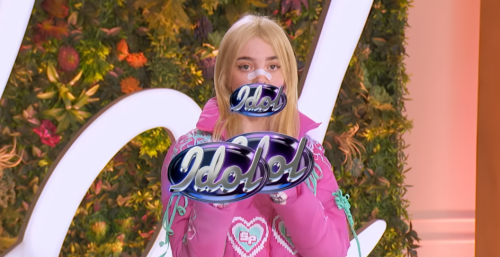 American Idol contestant aims for tears, ends up with laughter instead