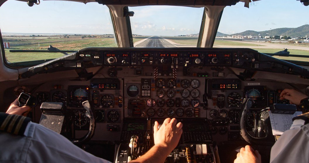 The truth about takeoff: Pilots reveal it's more stressful than landing