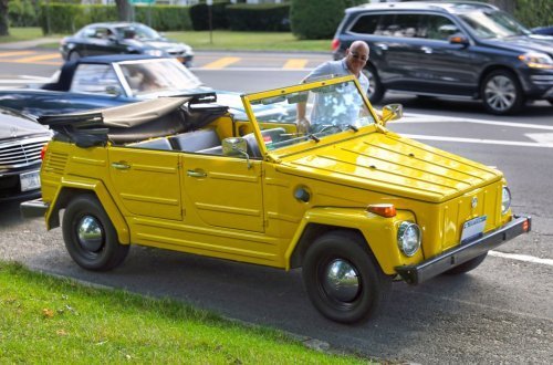 Auto Visuals: Car videos, photos, animations, and art cover image