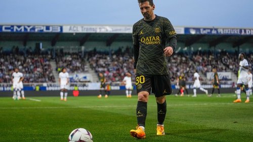 Paris Saint Germain Club announces departure of Lionel Messi