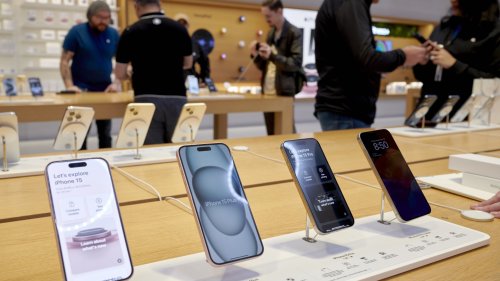 Iphone Sales Fell 10% in Most Recent Quarter