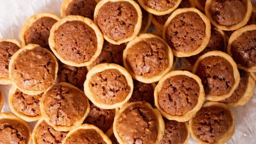 Pecan Tassies Are The Mini Thanksgiving Pie Alternative You Need