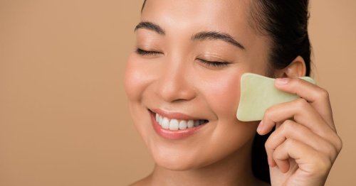 Gua Sha: How It Works, Benefits, and Risks