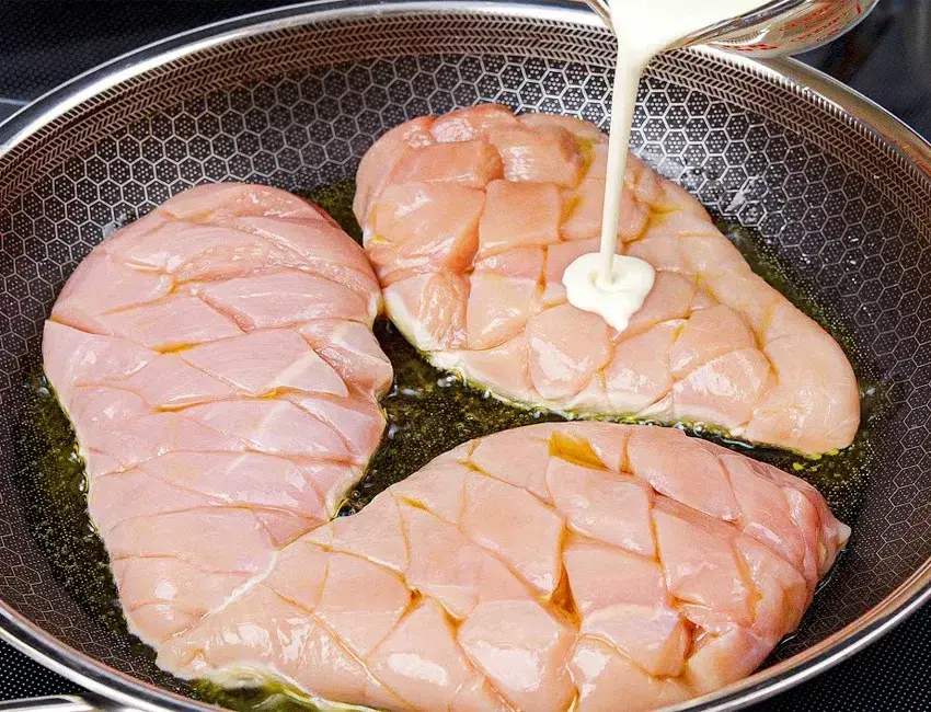 The Secrets to the Most Delicious Chicken You'll Ever Eat? Restaurant-Quality!