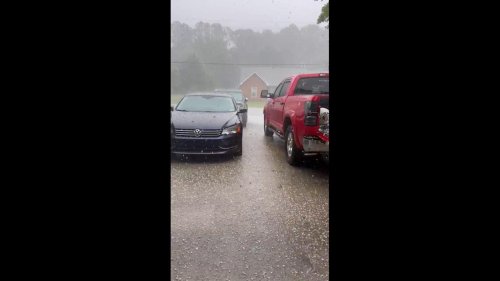 US: Heavy Rain, Hail Reported as Thunderstorms Roll Through Alabama