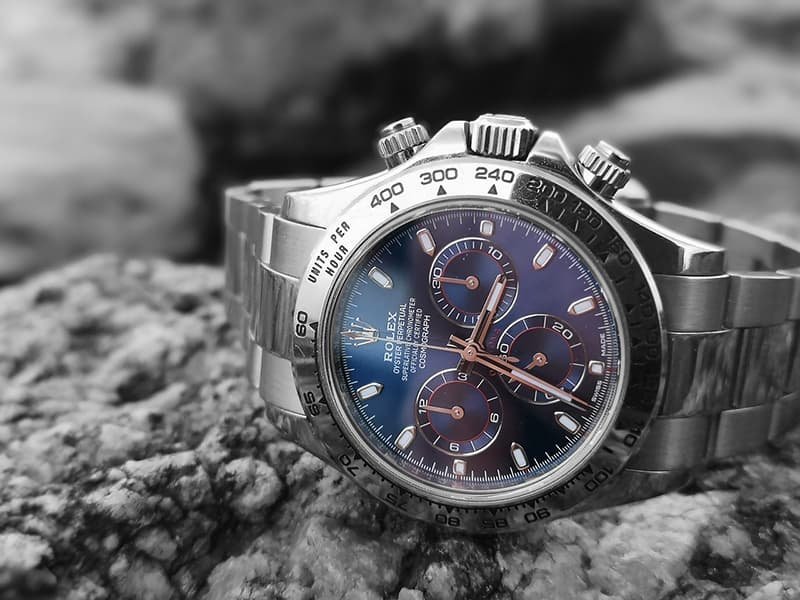 8 WATCH BRANDS THAT HOLD THEIR VALUE