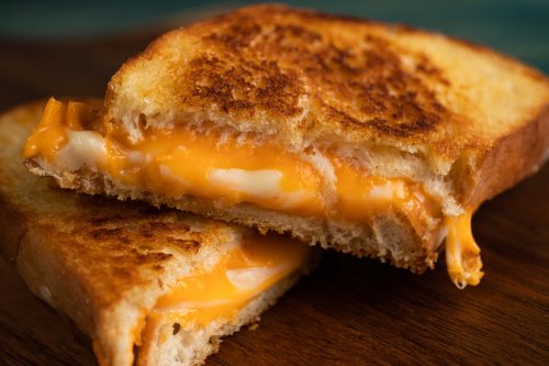 10 Best Cheeses For Grilled Cheese