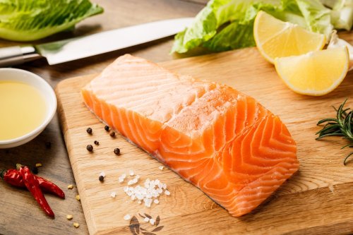 Is It Safe to Eat Raw Salmon?