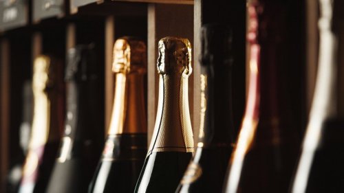 The Absolute Best Temperature To Store Champagne