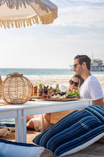 How to Organize the Best Picnic on the Beach