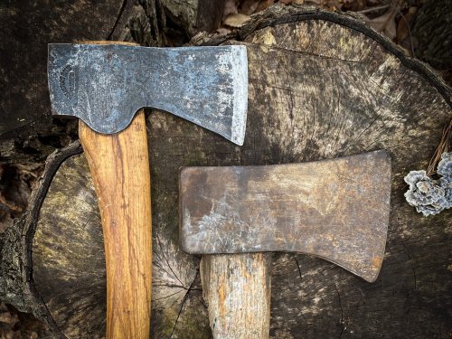 The correct and only way to sharpen an axe