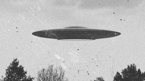 4 Times UFO Reports Have Us Asking "Are UFOs and Aliens Among Us?"