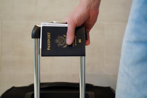 U.S. ends testing mandate for international travel
