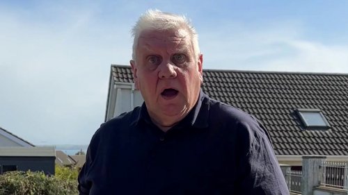 Dad's shock reaction as daughter surprises him from Canada