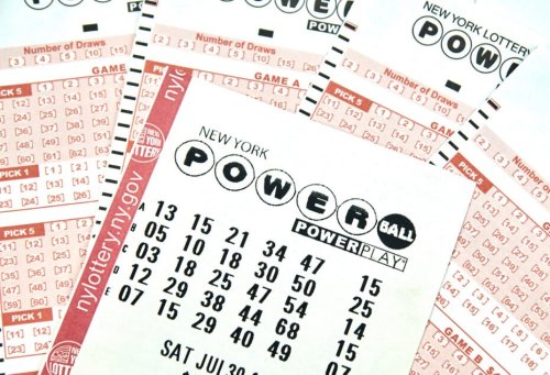 Why have lottery jackpots been so big in the last few years? 