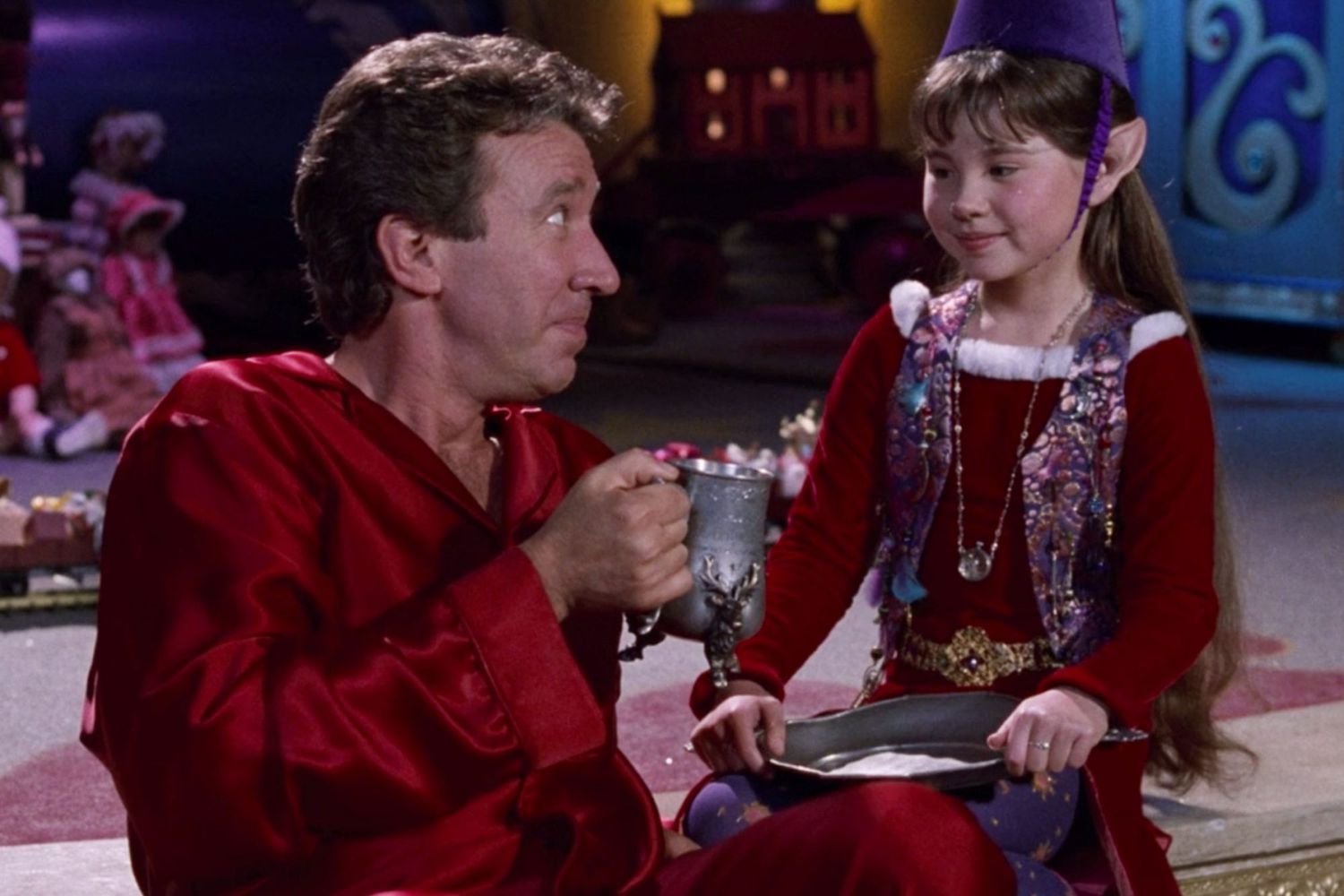 4 Outfits From Holiday Movies That Are Totally Worth Copying This Year