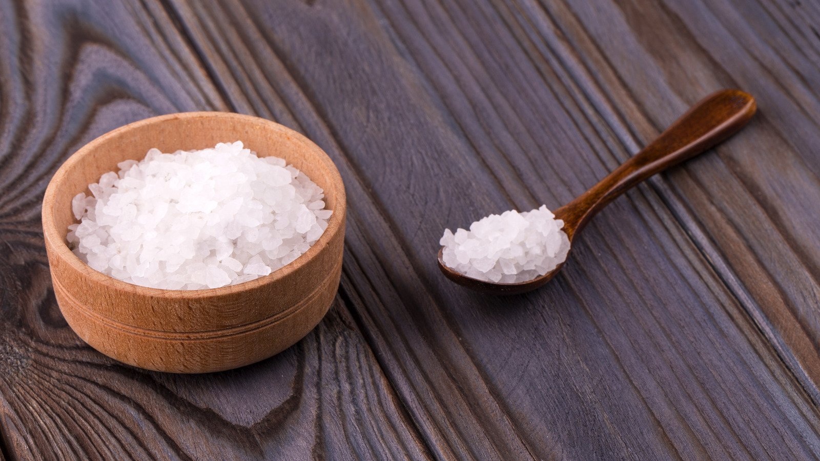 Smart Ways To Use Epsom Salt Around The House