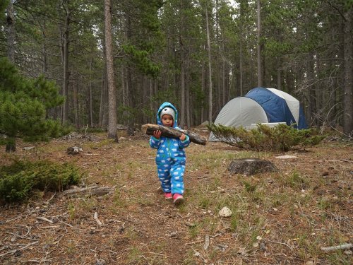 Outdoor skills you can (and should) teach to your kids