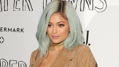 The Hair Evolution Of Kylie Jenner, From Blue To Bangs
