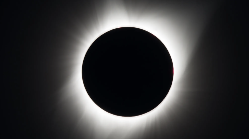 Solar Eclipse: Tips on how to photograph the HUGE event