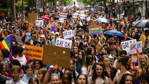 Tens of thousands of people take part in Pride March in Warsaw, Oslo and Paris