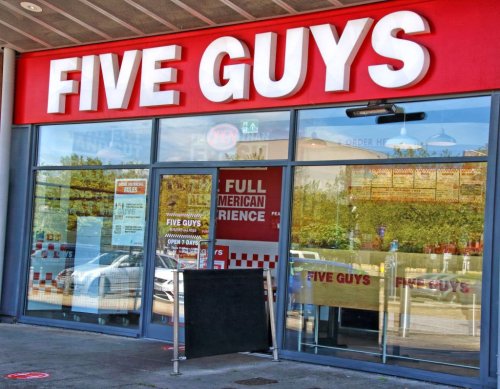 Former Five Guys employee exposes free food menu hack