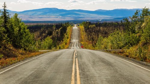 These States' Speed Limits Let You Push Your Car To Its Limits