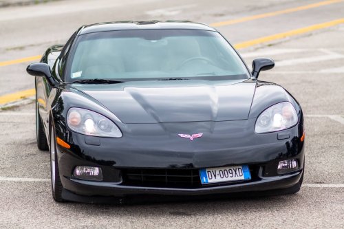 Don't be that guy: This Corvette owner payed the price for parking like a jerk