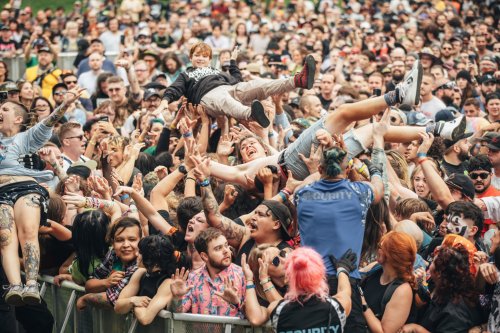 Go inside America's biggest punk festival - Riot Fest